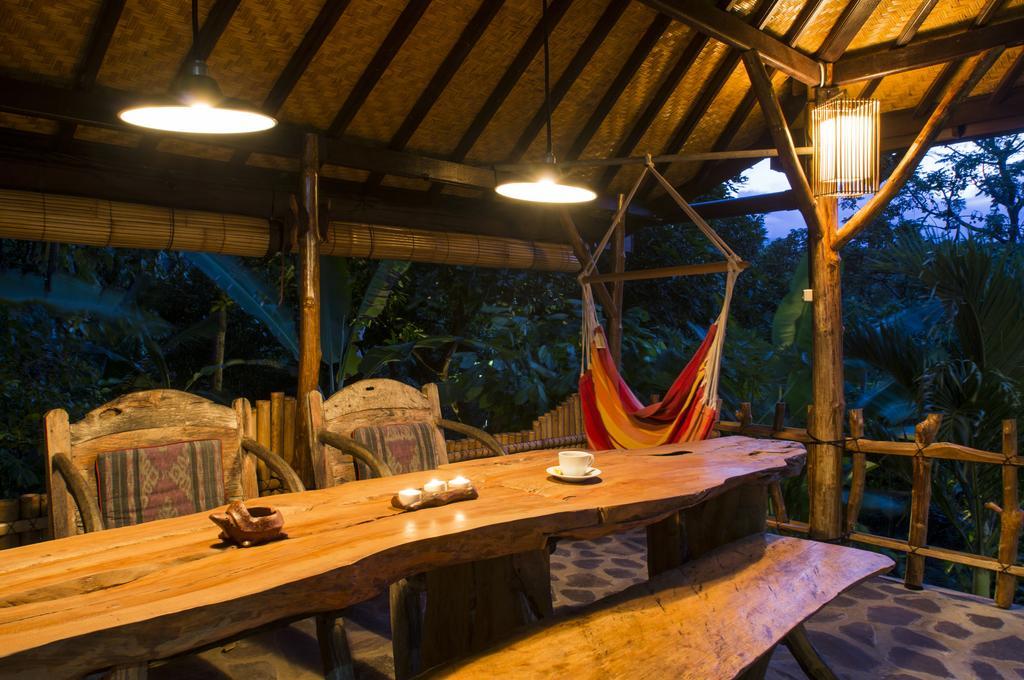 Indo Rumah Zengarden Pabean Buleleng Δωμάτιο φωτογραφία